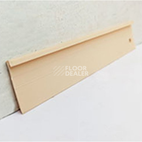 Плинтус Плинтус LA 32  для завода на стену RAL 1015 фото 1 | FLOORDEALER